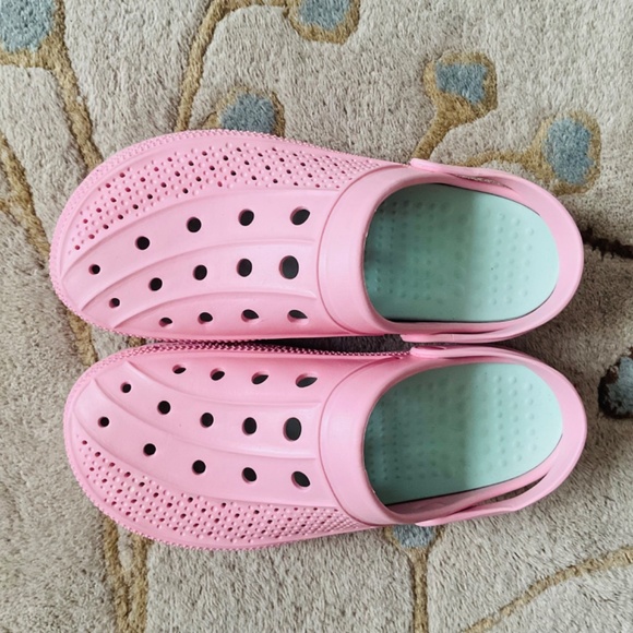 Women’s Active Clogs Size 11 - Picture 2 of 8